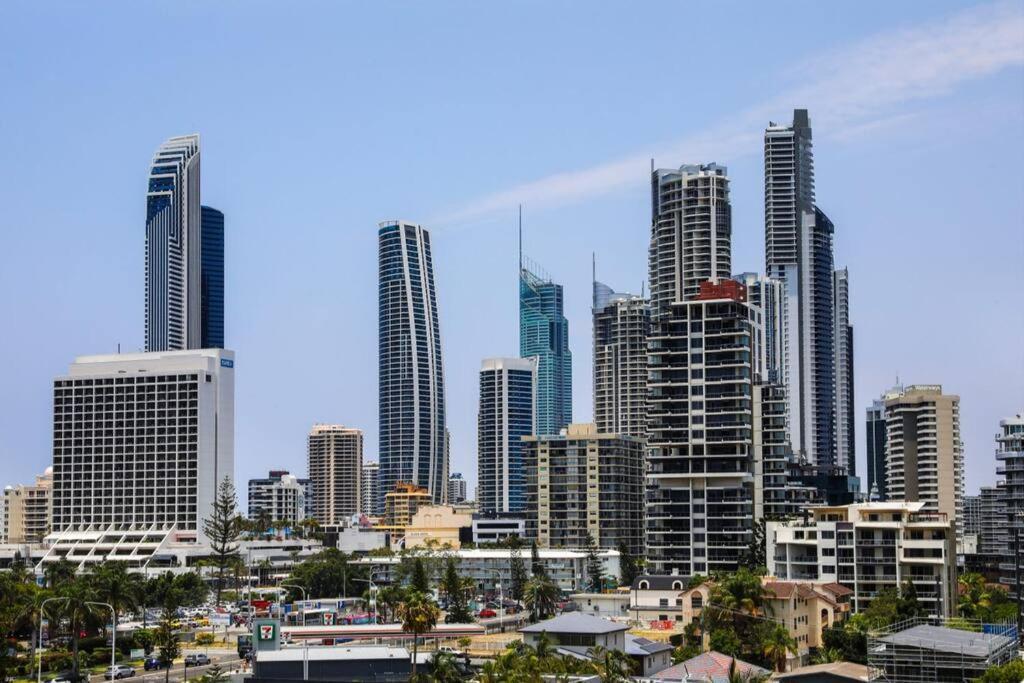 Modern 1 Brm Apartment With Pool Close To Beach Gold Coast Esterno foto