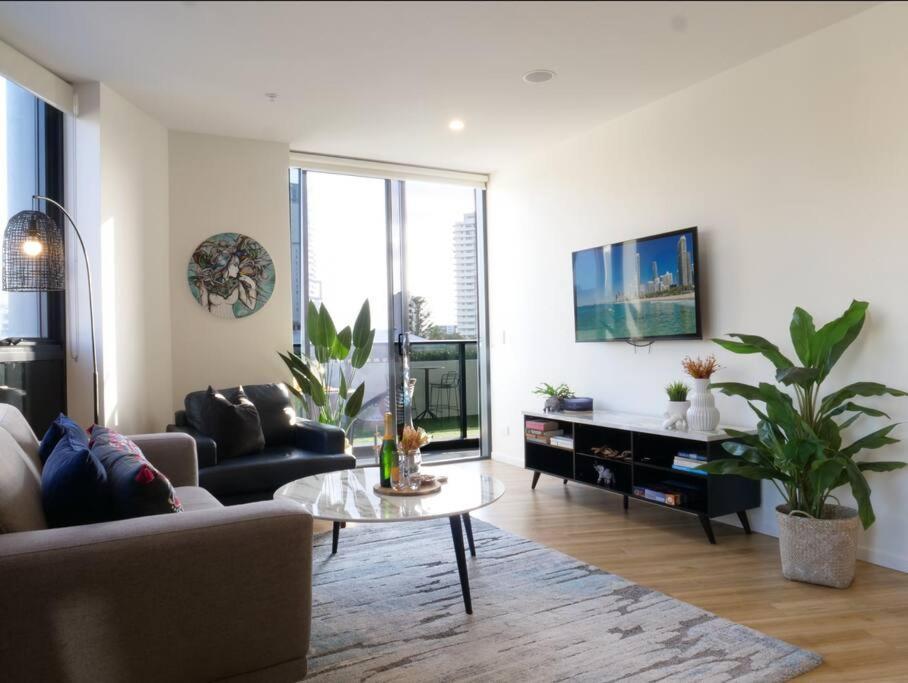 Modern 1 Brm Apartment With Pool Close To Beach Gold Coast Esterno foto